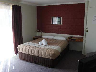 Of The Town Motor 3* Narooma